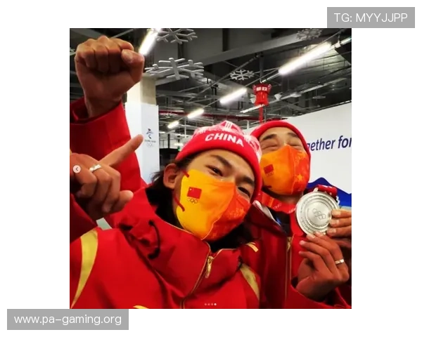 佐藤骏二四至二五赛季世锦赛自由滑早场公开训练全景解读细节巡礼