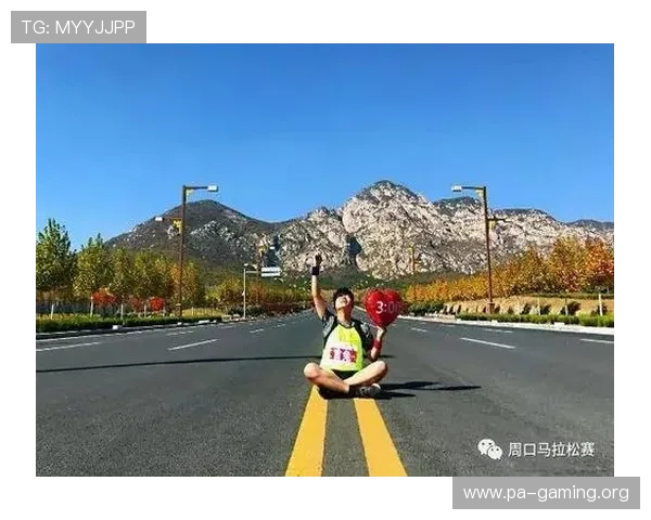 全景解析马拉松新纪录诞生全过程的配速节奏与战术布局精细复盘 全景解析马拉松新纪录诞生全过程的配速节奏与战术布局精细复盘